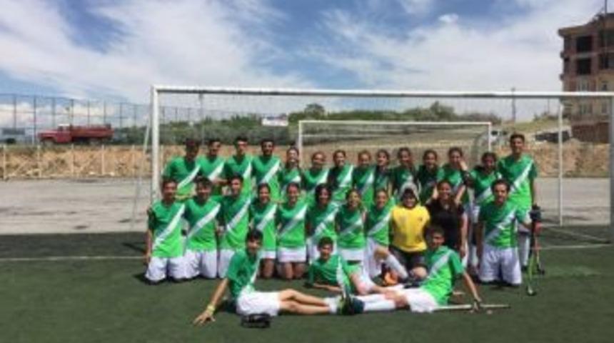 Hentbolda Kayapınar Hem R&uuml;zgarı