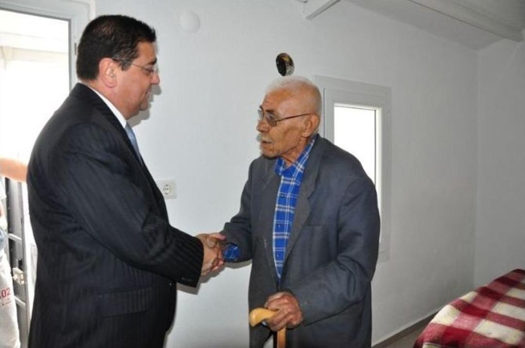 Yaşlı Vatandaşa Umut Oldular