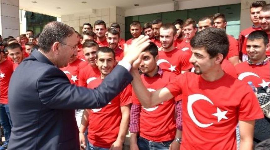 Kınalı Kuzulara Mehterli Uğurlama