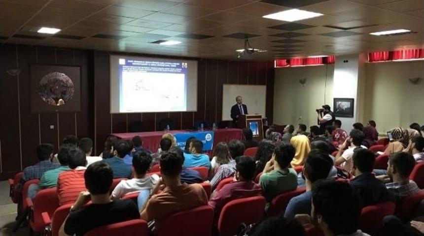 Alim, D&uuml;nyanın En Uzun Asma K&ouml;pr&uuml;s&uuml;n&uuml; Anlattı