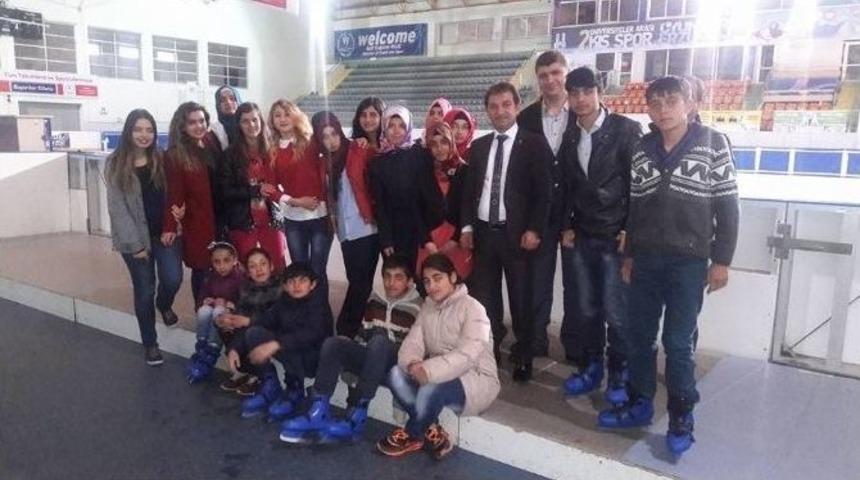 İletişim &Ouml;ğrencilerinden &ldquo;&rsquo;dilimiz Tebess&uuml;m&rsquo;&rsquo; Projesi