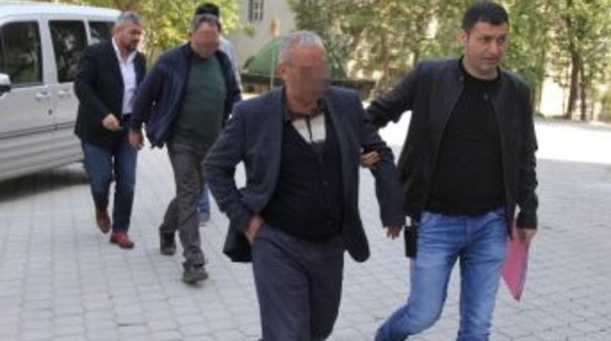 Ev Eşyası Arasında 2 Bin 100 Paket Ka&ccedil;ak Sigara Ele Ge&ccedil;ti