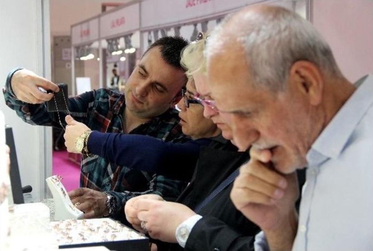 M&uuml;cevher Fırsat G&uuml;nleri Yoğun İlgiyle Başladı