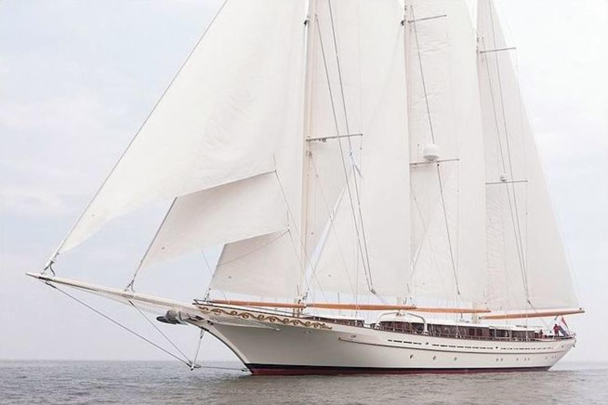 D&uuml;nyanın En İyi Klasik Yatı Marmaris&rsquo;te