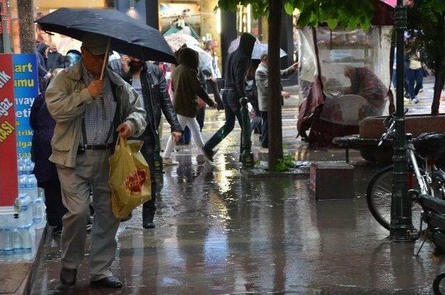 Eskişehir Beklenen Yağmura Kavuştu