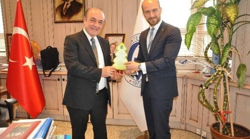 Gagiad Başkanı Bora Tezel, Ga&uuml;n Rekt&ouml;r&uuml; Yavuz Coşkun&rsquo;u Ziyaret Etti