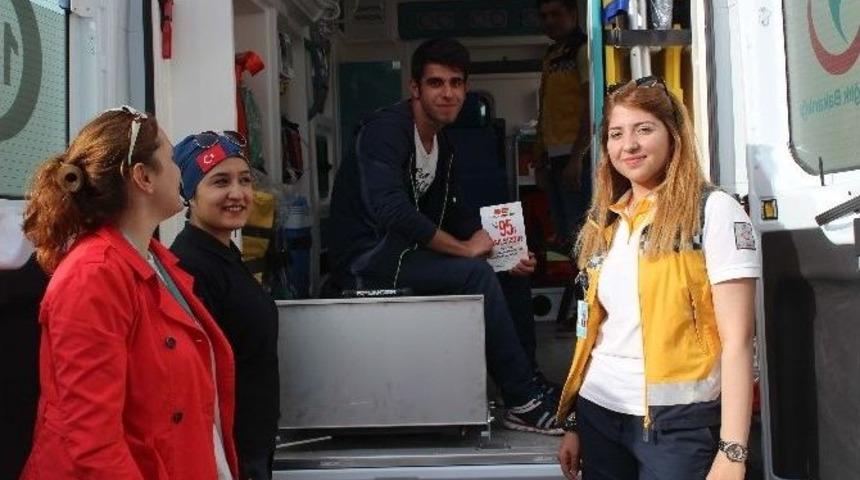 Muş&rsquo;ta &rsquo;ambulansa Yol Ver, Hayata Yol Ver&rsquo; Kampanyası