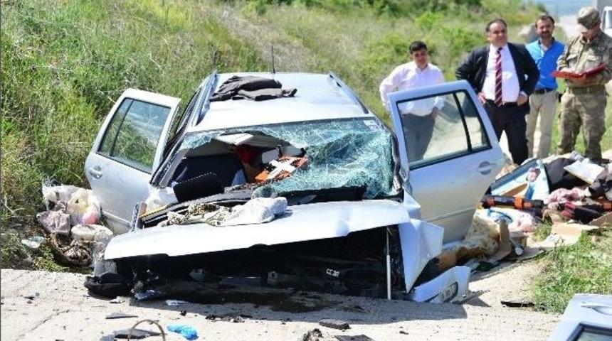 Tokat&rsquo;ta Trafik Kazası: 2 &Ouml;l&uuml;
