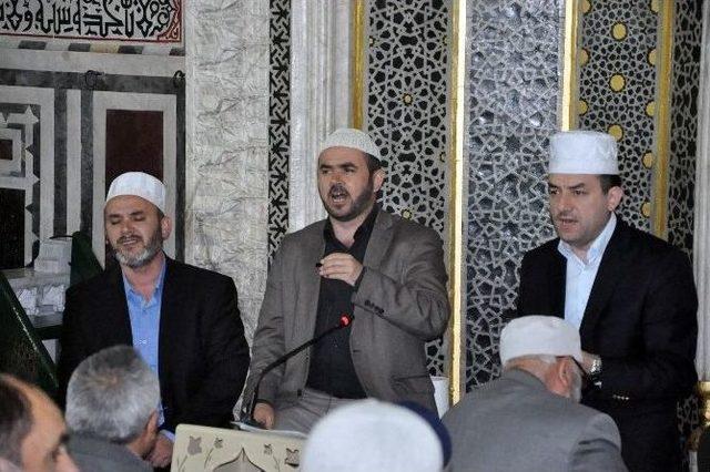 Fatih Sultan Mehmet İ&ccedil;in Gebze&rsquo;de Mevlid-i Şerif D&uuml;zenlendi 1