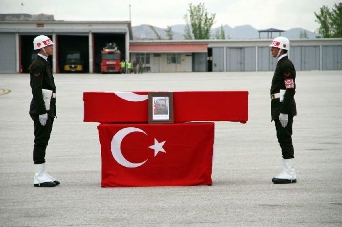 Şehit Asker Memleketine Uğurlandı