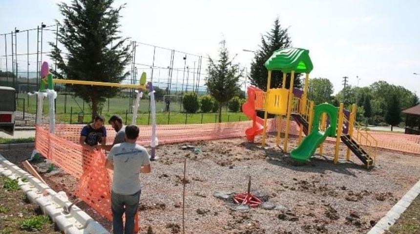 Karaman Ve Camili&rsquo;de Bulunan Parklar Yenileniyor