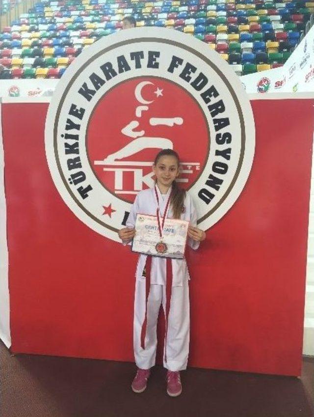 Levent Kardeşler Karetede Başarıya Doymuyor 1