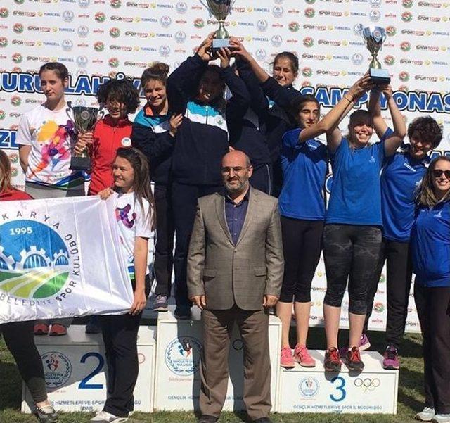 B&uuml;y&uuml;kşehir Atletizm Takımı İzmir&rsquo;de K&uuml;rs&uuml;ye &Ccedil;ıktı 1