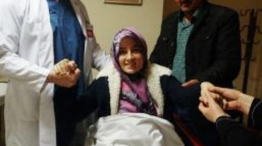 Omurgasındaki Eğrilik Ameliyatla D&uuml;zeltildi