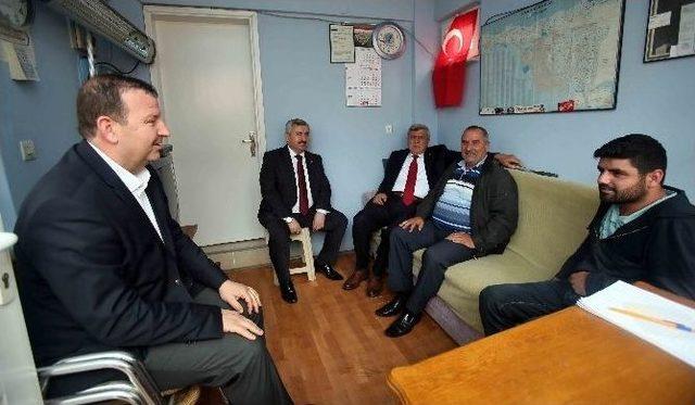 Başkan Karaosmanoğlu Körfez’e Çıkarma Yaptı