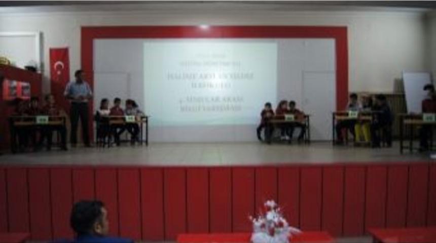 Halime Arslan Yıldızları Bilgi Yarışmasında