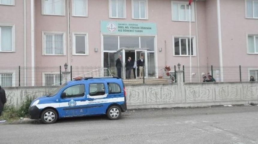 Sakarya&rsquo;da Kız &Ouml;ğrenci Yurdu M&uuml;h&uuml;rlendi