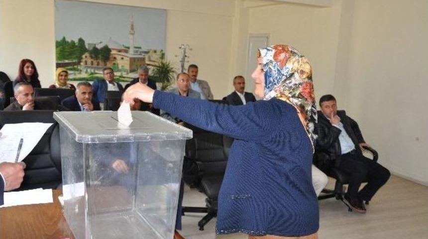 Bulanık Belediye Başkan Vekilliği&rsquo;ne Kardağı Se&ccedil;ildi