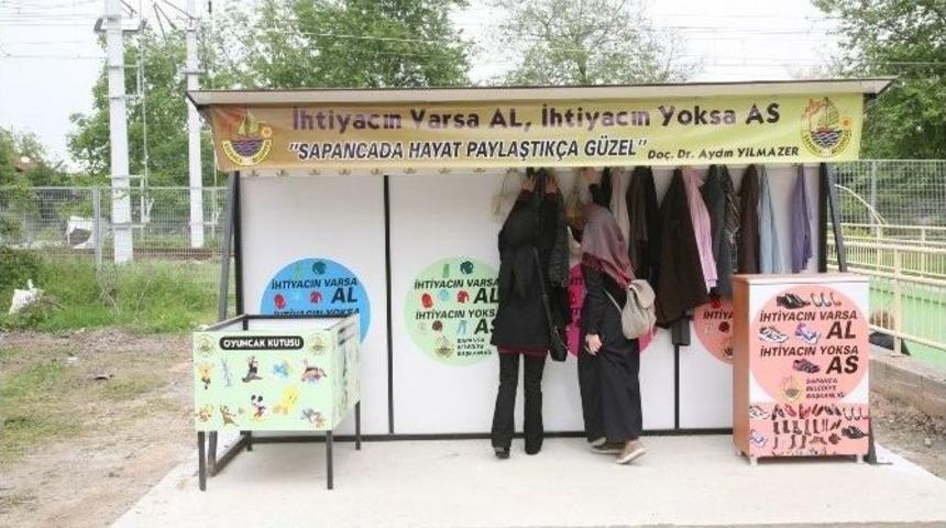 Sapanca Belediyesi&rsquo;nden Bağış Ve İhtiya&ccedil; Sahipleri İ&ccedil;in Stant