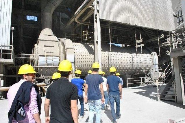 Hkü’de Öğrenciler Teori Ve Pratiği Bir Arada Yaşıyor