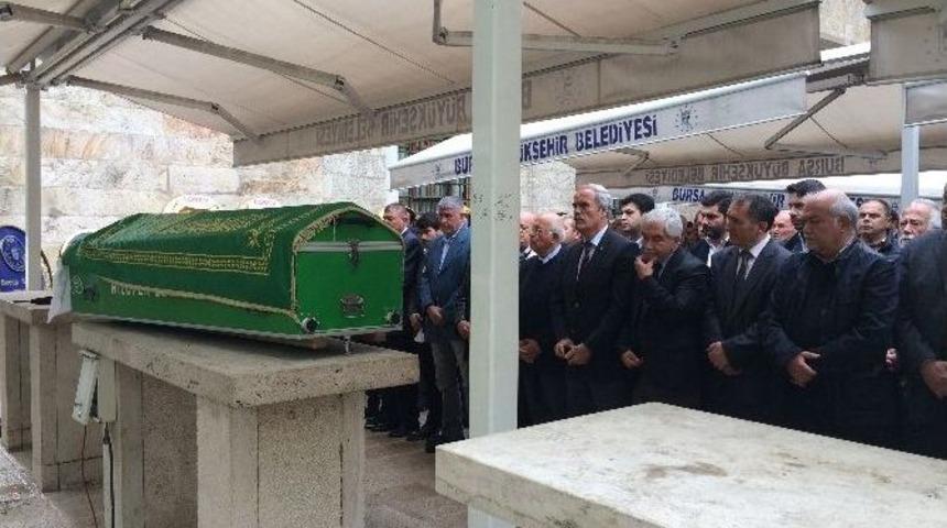 İrfan &Ouml;zhamarat Son Yolculuğuna Uğurlandı