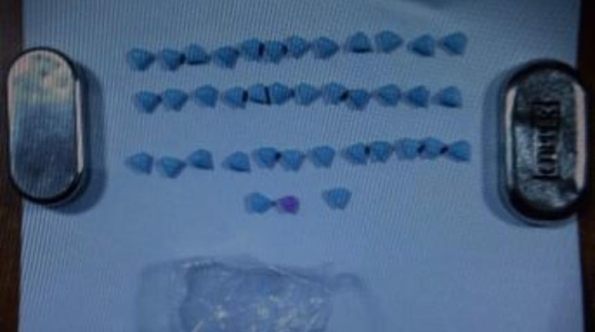 Sahilde Uyuşturucu Sattığı İddia Edilen Şahıs Tutuklandı