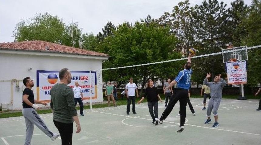 Kayserigaz 9. Geleneksel Voleybol Turnuvası Başladı