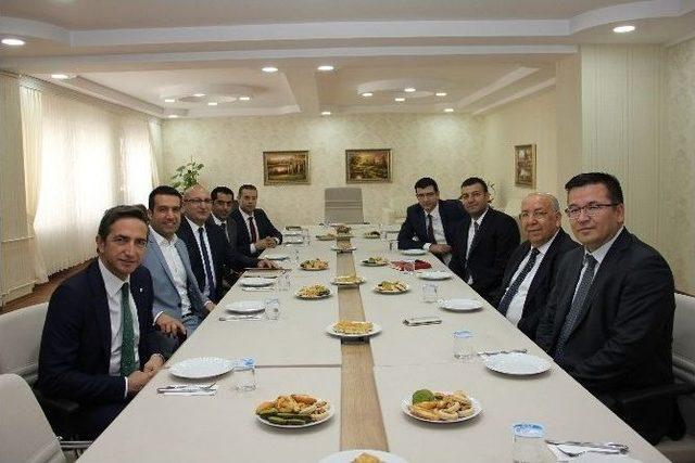 Gkv Teknolojiyi Eğitimde Her Alanda Yansıtıyor 2