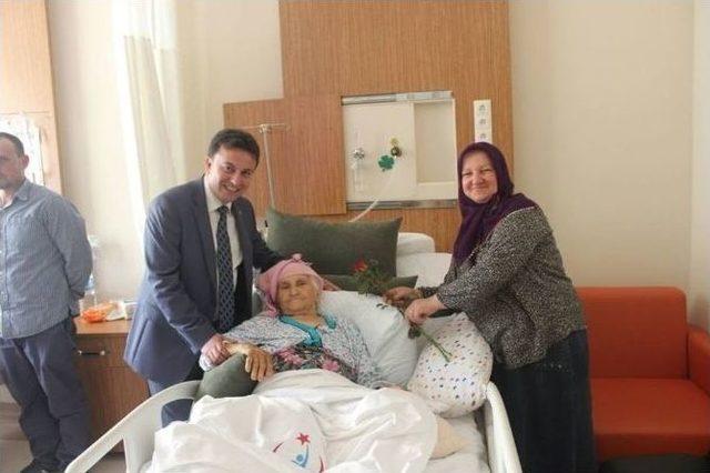 Ak Parti&rsquo;den Hastalara Ziyaret 1