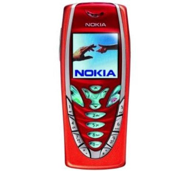 Nokia nın en tuhaf tasarıma sahip telefonları 8