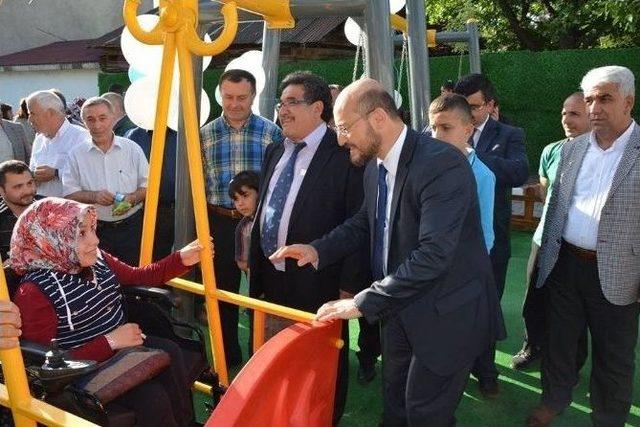 Niksar’da “engelsiz Park” Açılışı Yapıldı