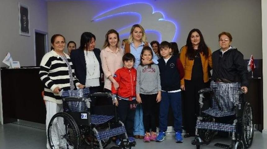 Beylikd&uuml;z&uuml;&rsquo;nde İhtiya&ccedil; Sahiplerine Kocaman Y&uuml;reklerden Destek