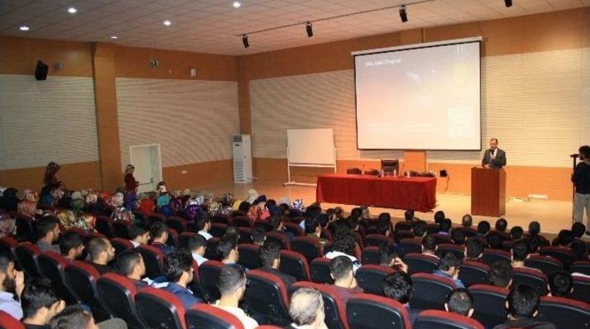 D&uuml;&rsquo;de Mira&ccedil; Kandili Programı D&uuml;zenlendi