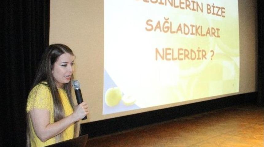 İlkokul &Ouml;ğrencilerine Sağlıklı Beslenme Ve Obezite Anlatıldı