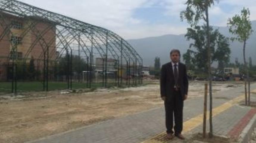 Gemlik &Ccedil;i&ccedil;ek A&ccedil;acak