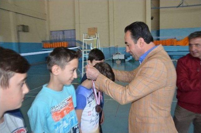 Badminton İl Birinciliği Müsabakaları Yapıldı