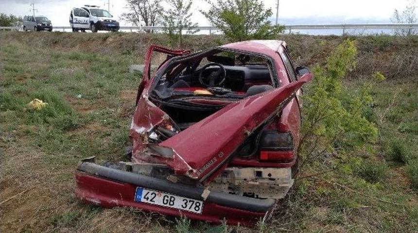 Kulu&rsquo;da Otomobil Takla Attı: İki Yaralı