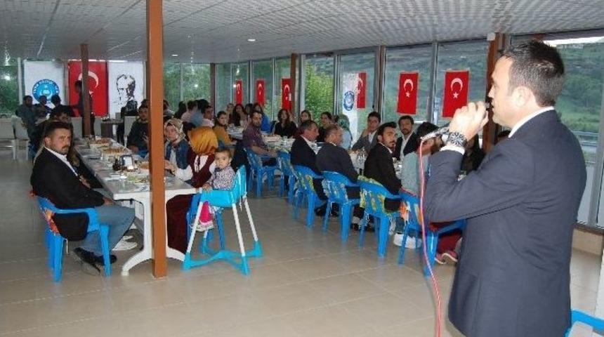 T&uuml;rk Eğitim-sen Şehitler İ&ccedil;in Kur-an Okuttu