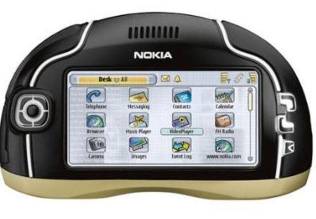 Nokia nın en tuhaf tasarıma sahip telefonları 21