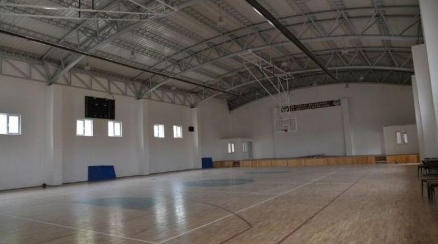 Melikgazi Belediyesi&rsquo;nden Hem Eğitime, Hem Spora Yatırım