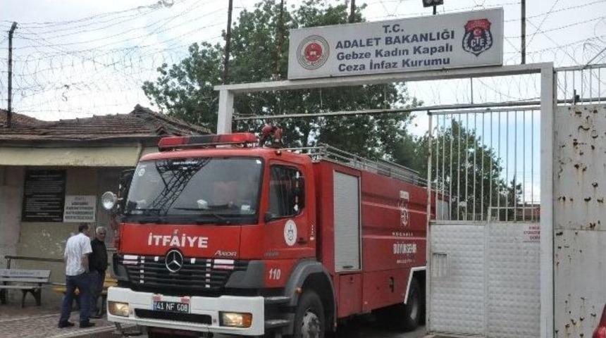 İtfaiyeye Haber Verilmeden Yapılan Tatbikat Paniğe Sebep Oldu