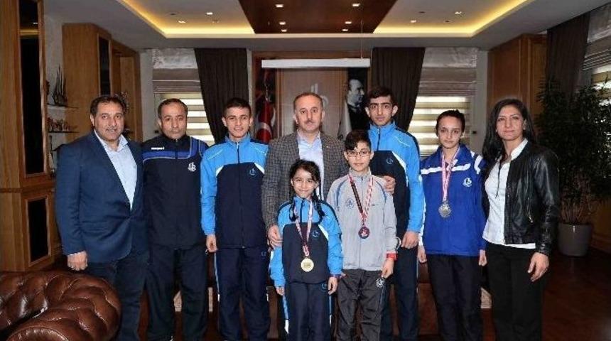 Wushu Kung Fu&rsquo;da Bağcılar Başarısı