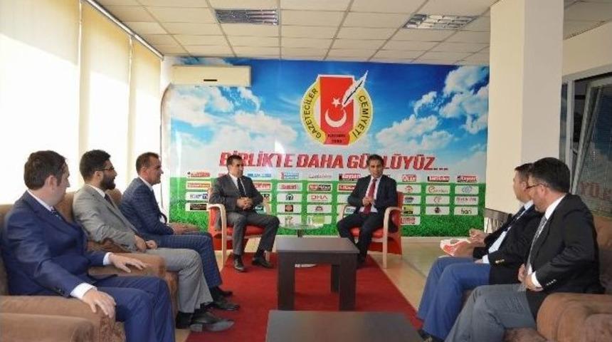 G&uuml;m&uuml;şoluk, Yeniden Aday