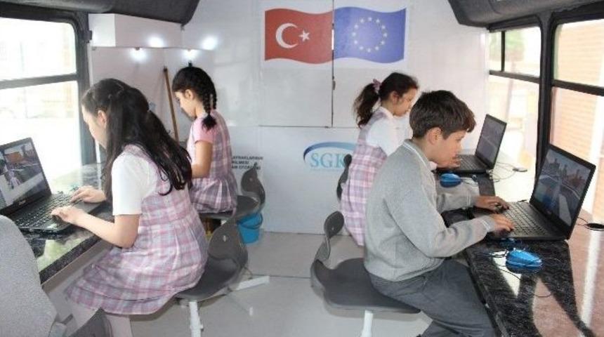 &Ccedil;ocuklara Sgk&rsquo;nın &Ouml;nemi Vurgulandı