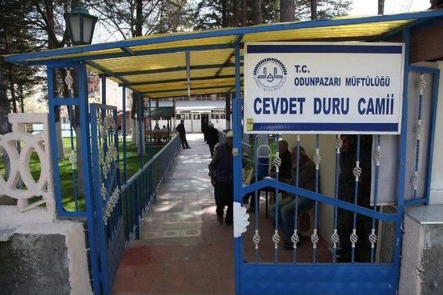 Cevdet Duru Camii Odunpazarı’na Emanet