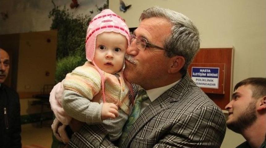 Başkan Hasan Akcan Mira&ccedil; Kandilinde Hastaları Unutmadı