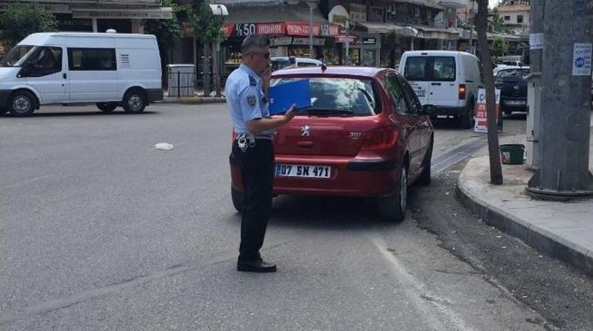 Otomobil İle Motosiklet &Ccedil;arpıştı: 1 Yaralı