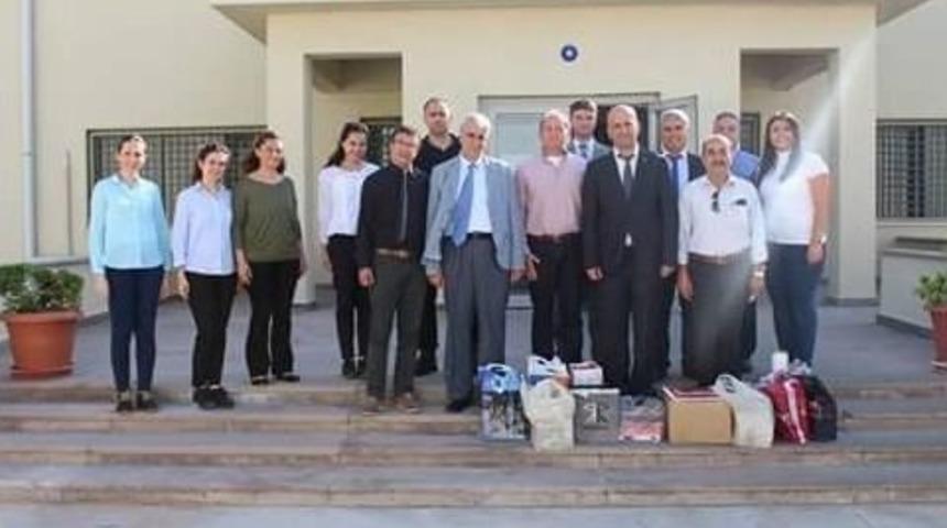 Atat&uuml;rk&ccedil;&uuml; D&uuml;ş&uuml;nce Derneği Aliağa Şubesinden &Ouml;rnek Davranış