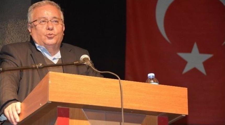 Salihli&rsquo;de T&uuml;rk&ccedil;&uuml;l&uuml;k G&uuml;n&uuml; Konferansı