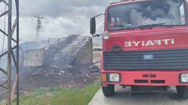 İş Yerinde Yangın Çıktı